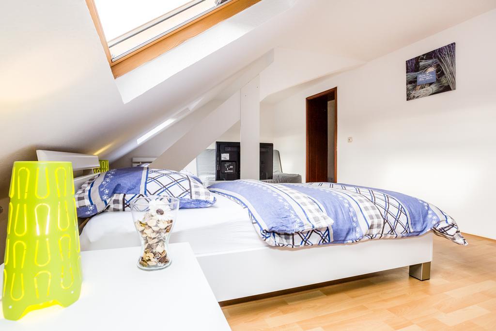 Apartments Moenchengladbach Rom bilde